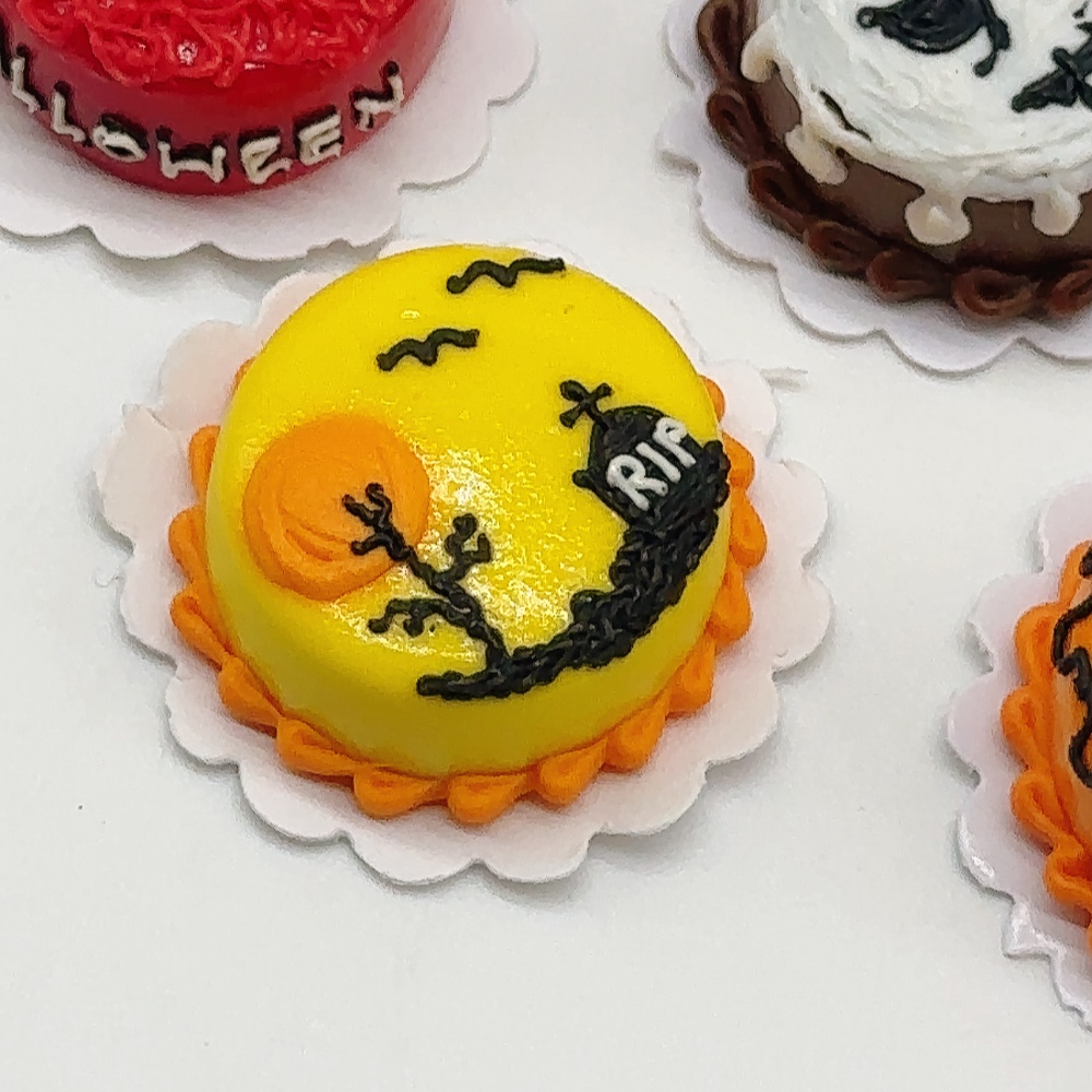 5 pieces/set Miniature Cake size 2.0 cm.made clay
