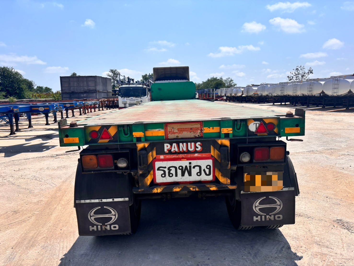 หางพื้นเรียบ3เพลา ย.12.5ม.ปี59พนัส นน.8800ก.ก. นนรวม25.5ตัน. ยาว12.5ม.ราคา450,000Pro355,000