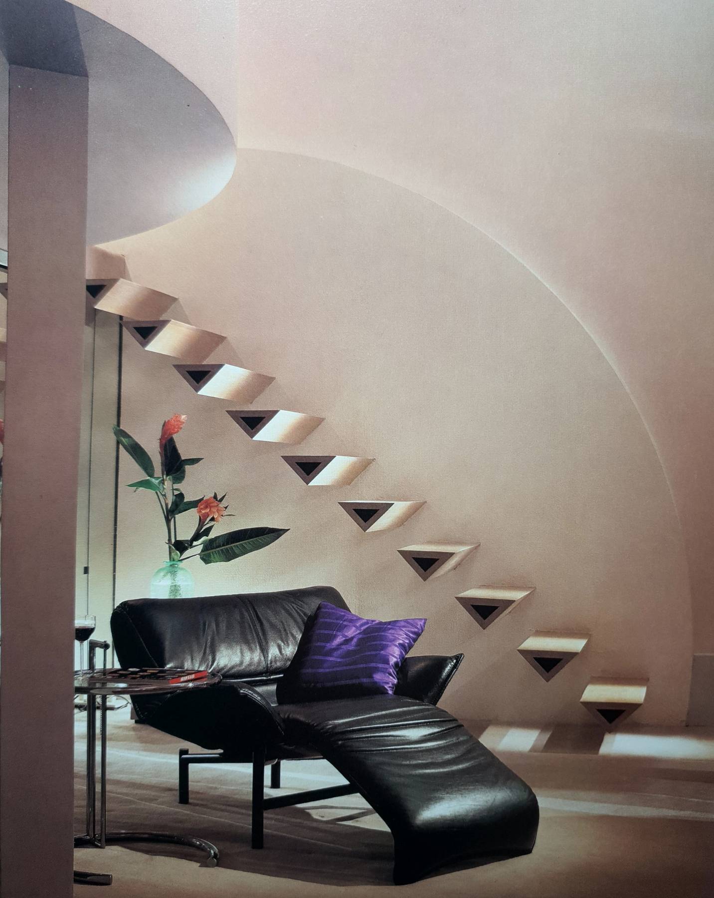 Minimal Interiors : Ann McArdle