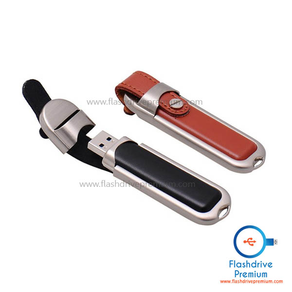 แฟลชไดร์ฟหนัง พร้อมฝาปิด (Leather Flash Drive)