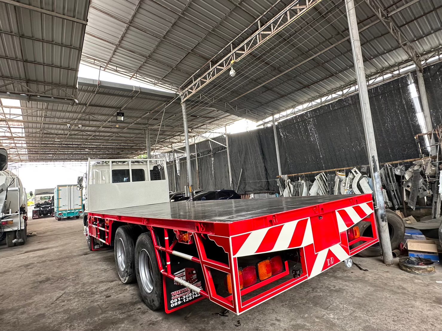 10ล้อพื้นเรียบ7.4 ม.FL8Jมี260แรงHINOปี59 เก็บงาน 1.75ล.4แสนโล