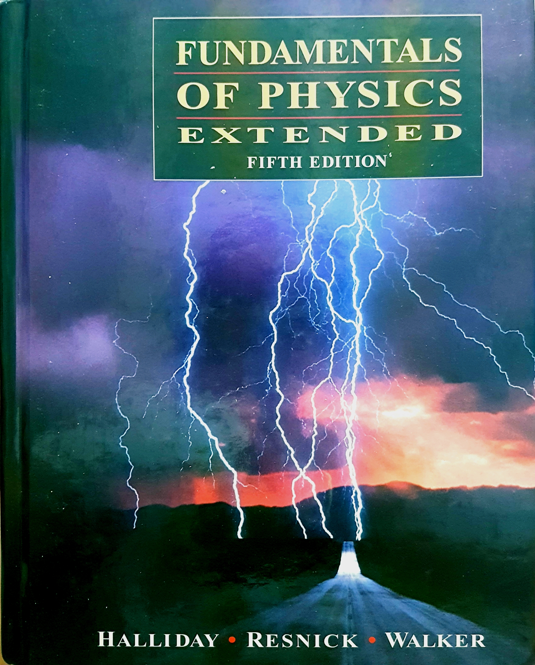 Fundamentals of Physics Extended (แถม CD ในเล่ม)