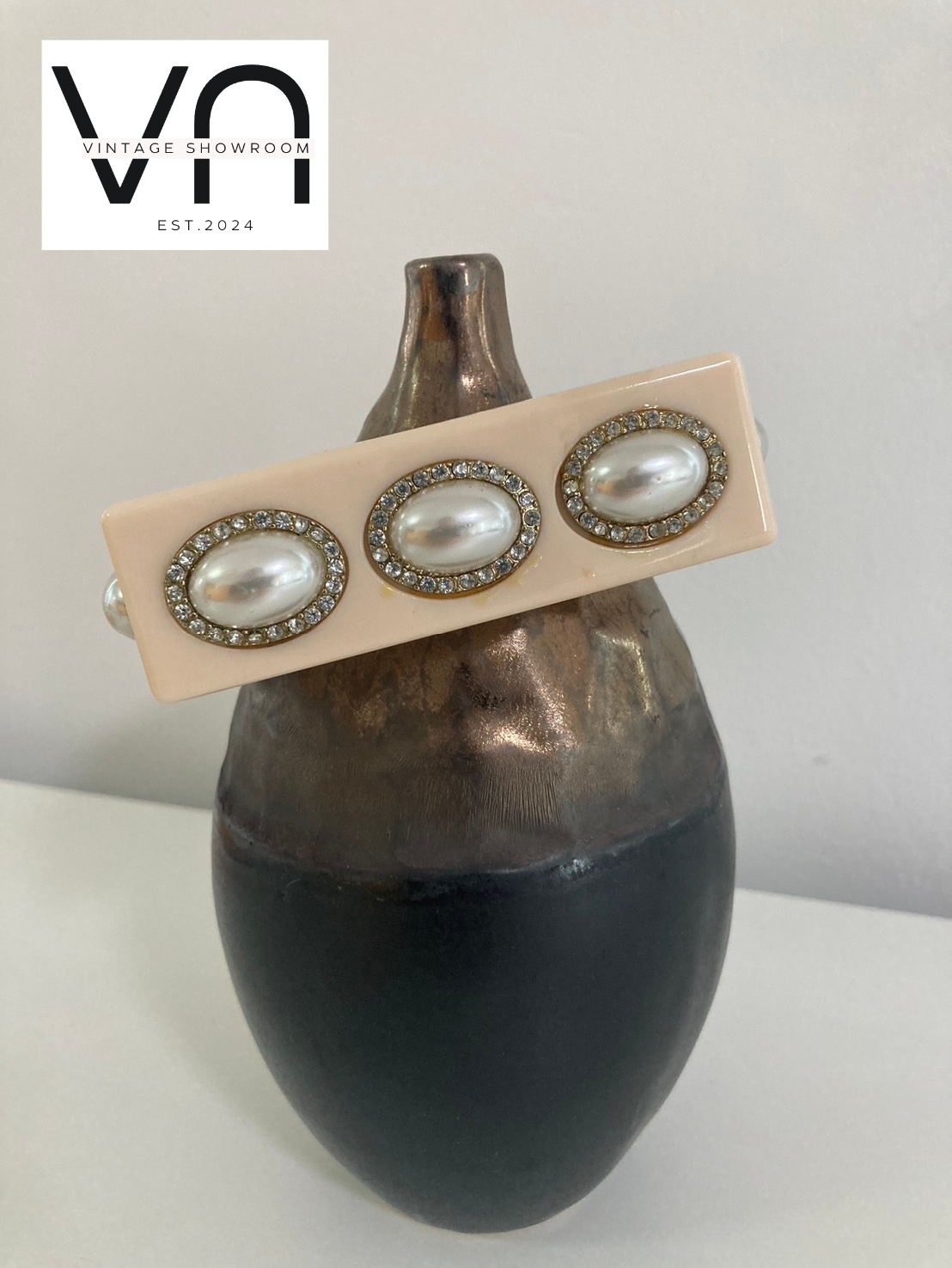 J00022 กำไลข้อมือวินเทจ Vintage Bracelet