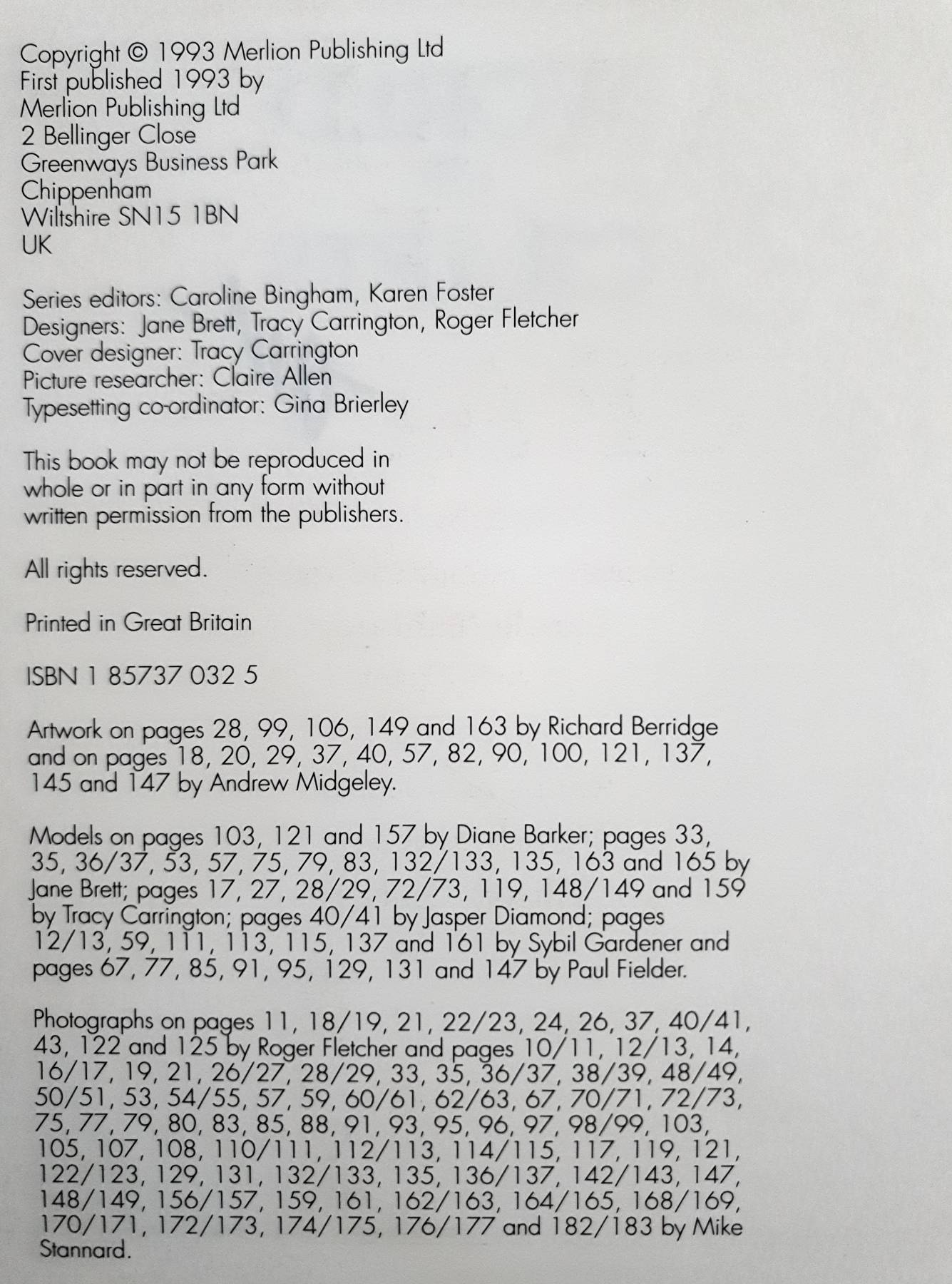 World of Crafts (Merlion Arts Library S.) Hardcover, 1993