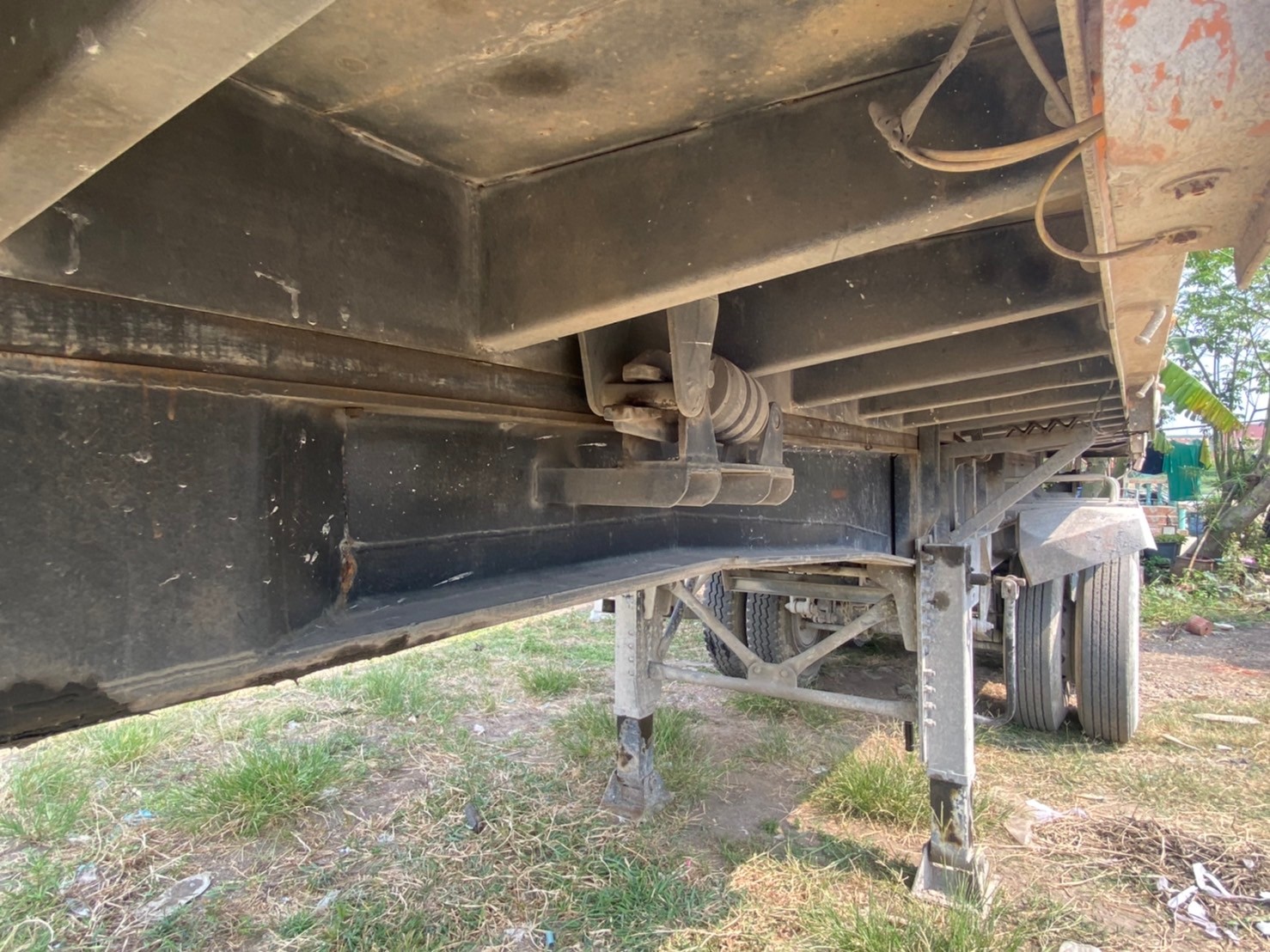 หางเซมิดั้ม2เพลา10น้อตปี2559สภาพพร้อมใช้ 380000