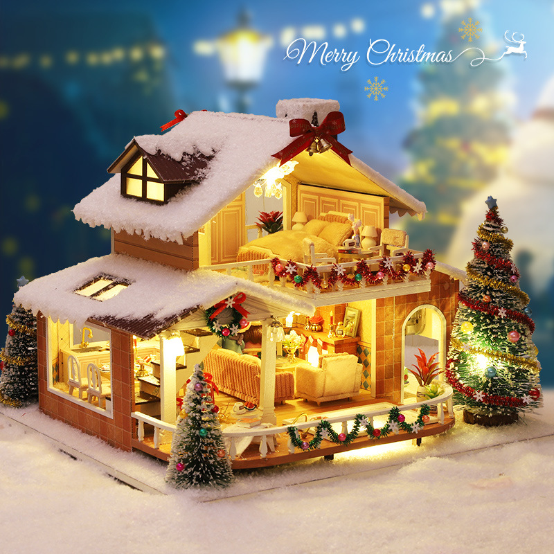 โมเดลบ้านจำลองบรรยากาศคริสต์มาสที่แสนอบอุ่นปกคลุมไปด้วยหิมะสีขาวชุดMerry christmas