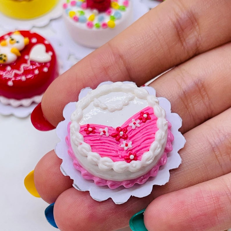 5 pieces/set Miniature Cake size 2.0 cm.made clay