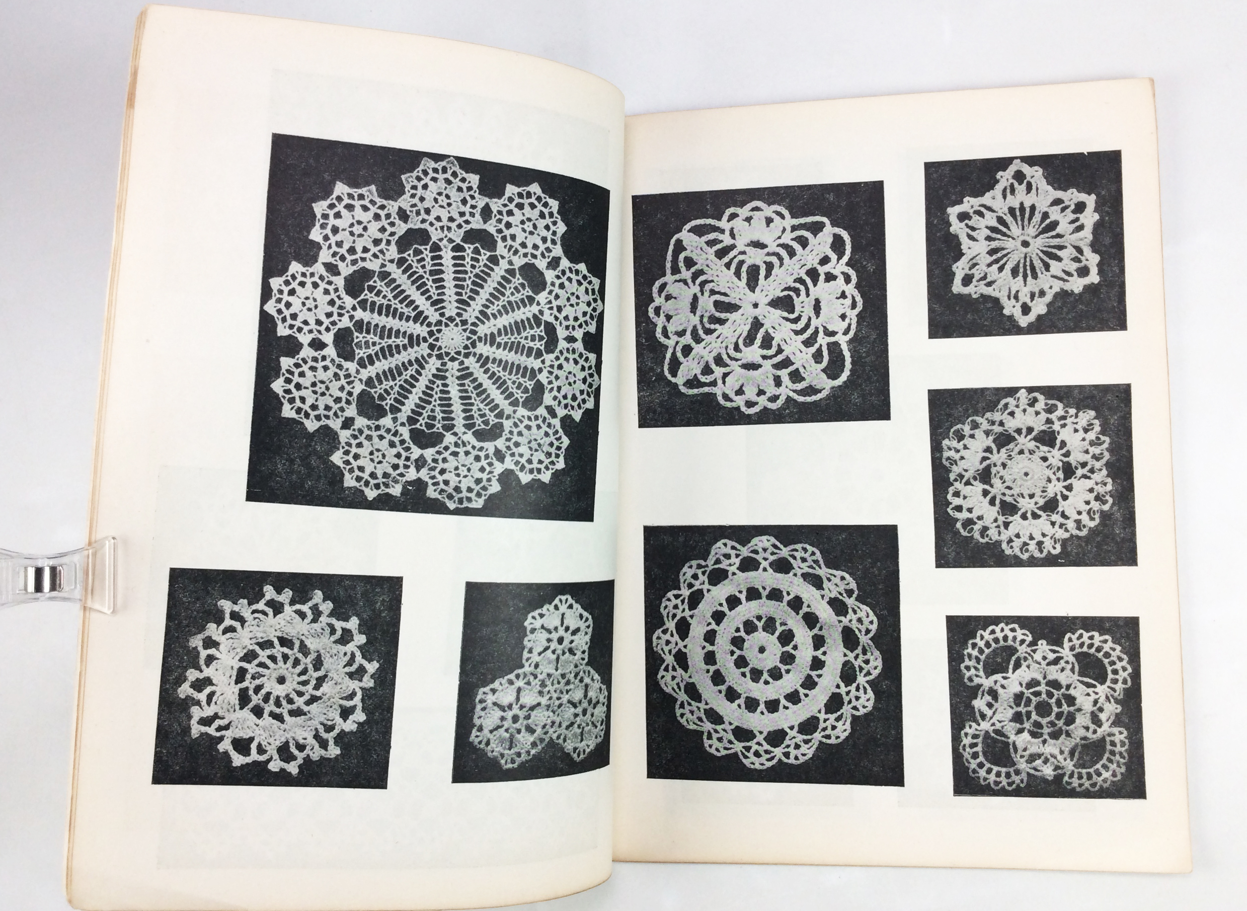 ลายปัก งานประดิษฐ์ งานปักผ้า หนังสือหายาก หนังสือสะสม หนังสือ [คุ้มอักษรไทย]