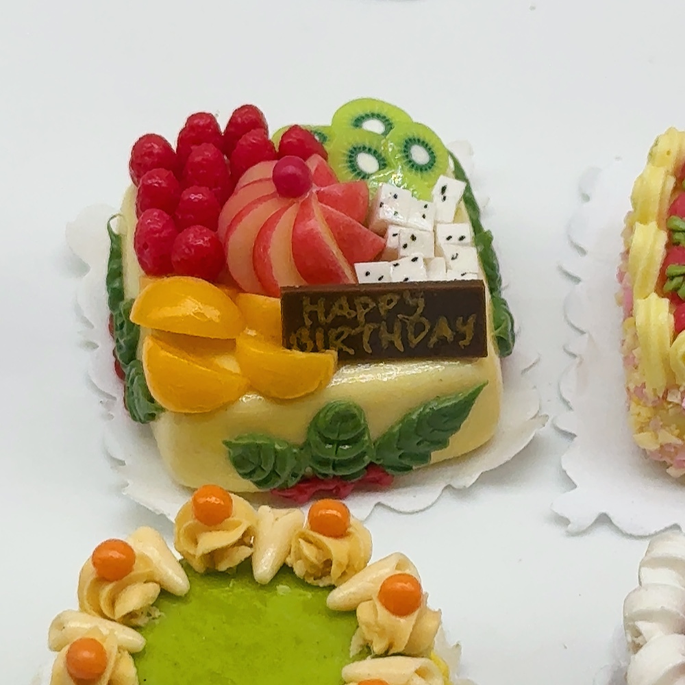 Miniature Cake