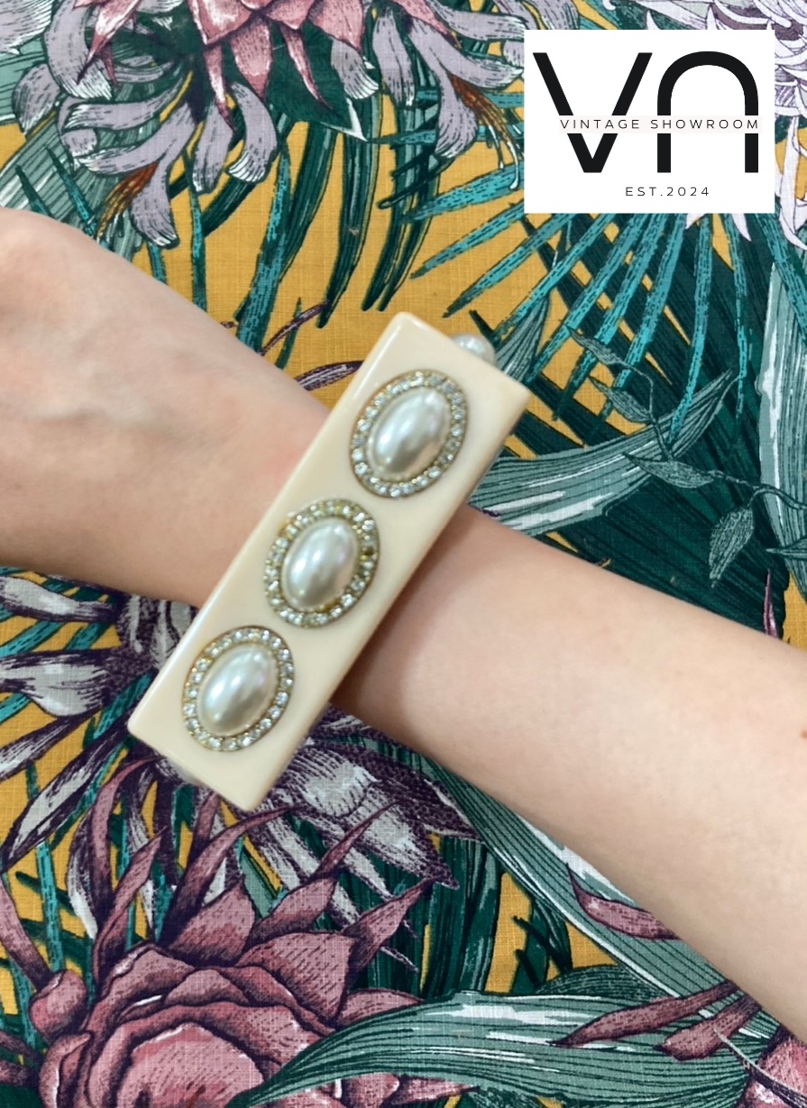 J00022 กำไลข้อมือวินเทจ Vintage Bracelet