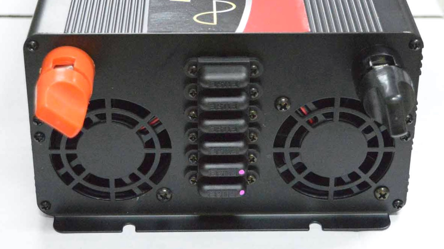 6.อินเวอร์เตอร์ 12v-24v 1500w ZB (ZB-1500-S) PURE SINE WAVE