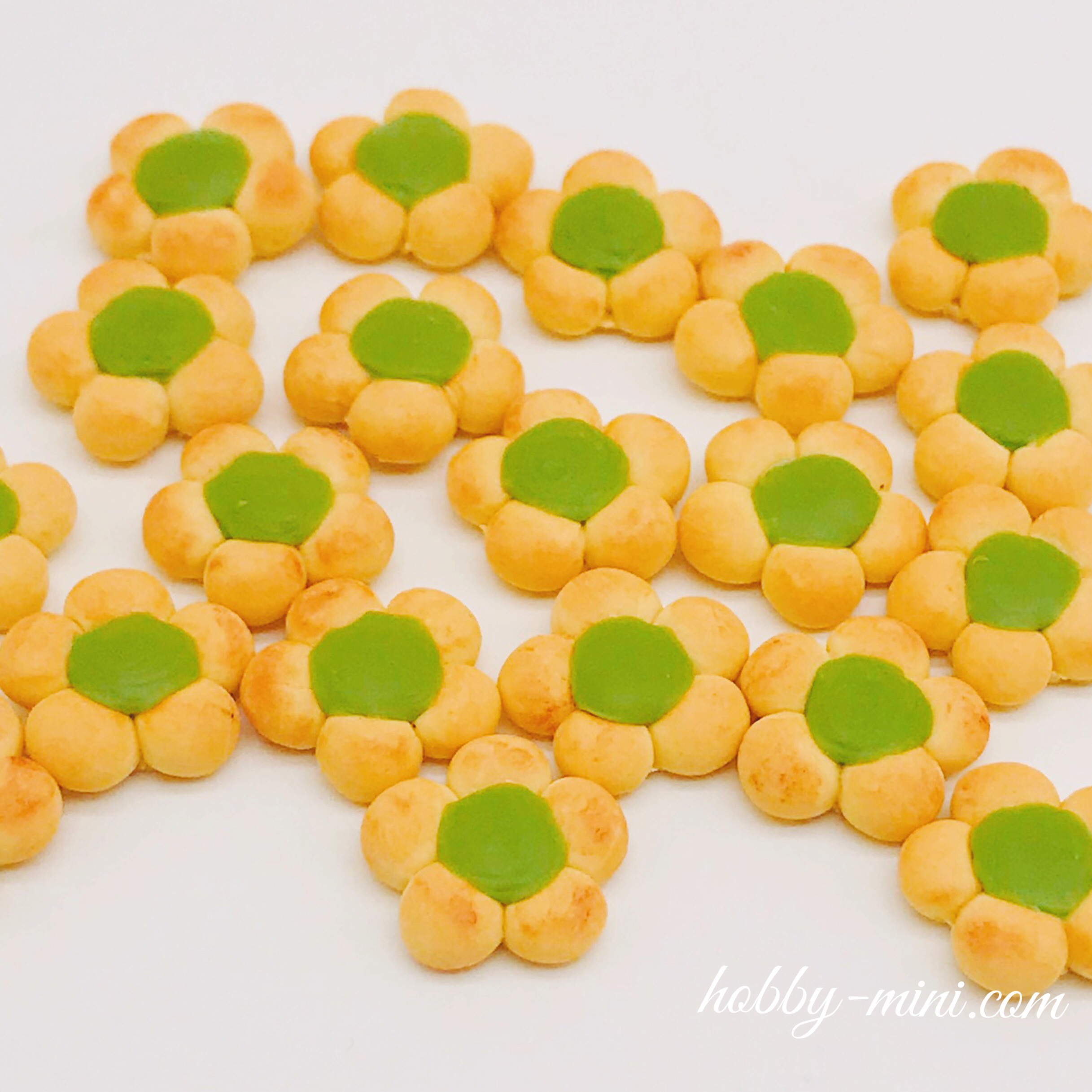 ขนมปังจิ๋ว 10 ชิ้น/ชุด