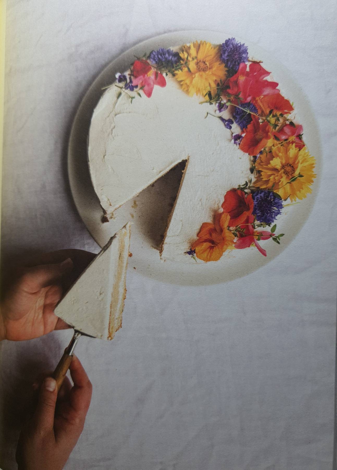 The Little Library Year : Recipes and reading to suit each season : Kate Young