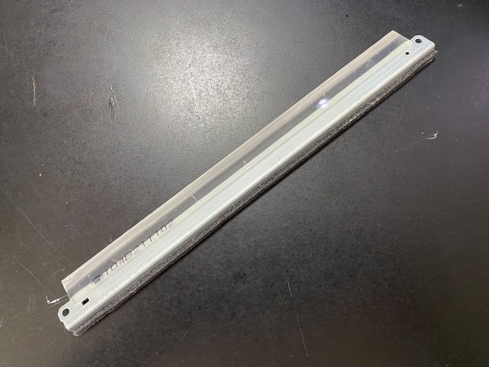 WP-DK3100 เบรดทำความสะอาดดรัม WIPER BLADE FOR KYOCERA FS-2100/4100/4200/4300/M3040/M3540/M3550/M3560 800 กรัม