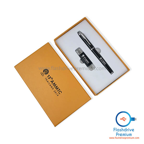 Gift Set พรีเมี่ยมไอที 2 ชิ้น (แฟลชไดร์ฟ+ปากกา)