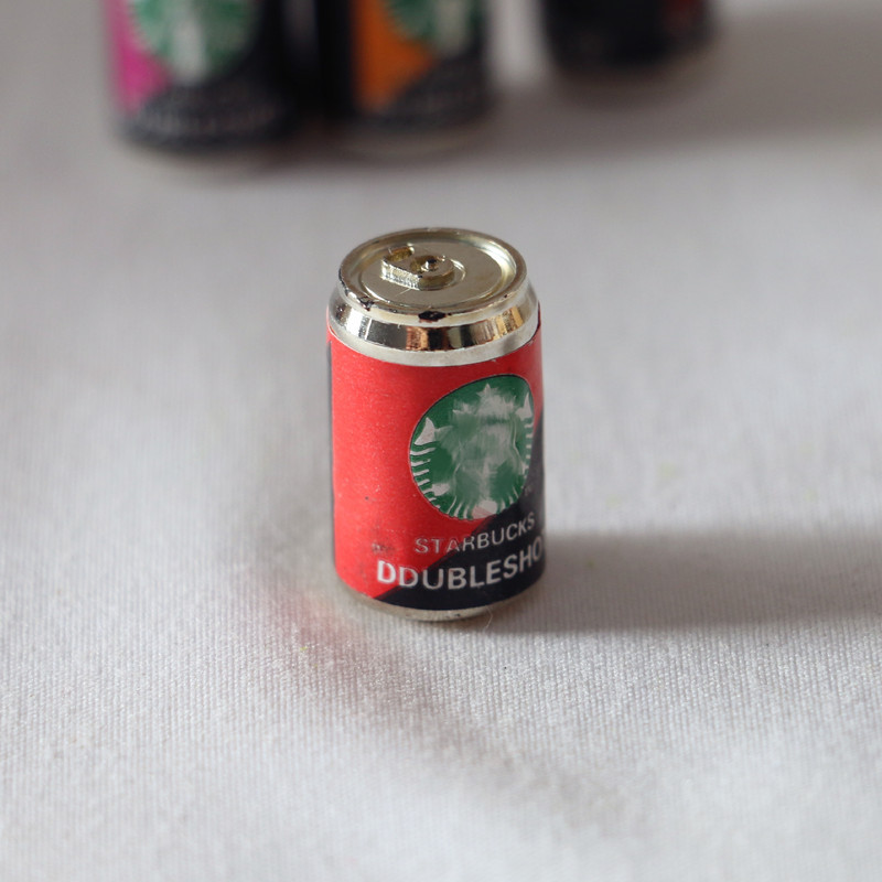 กาแฟกระป๋องจิ๋วสำหรับตุ๊กตามินิมอคค่ากาแฟกระป๋องอาหารจิ๋วเล่นฉากบ้านตุ๊กตาและนักสะสมของจิ๋วโดยเฉพาะ