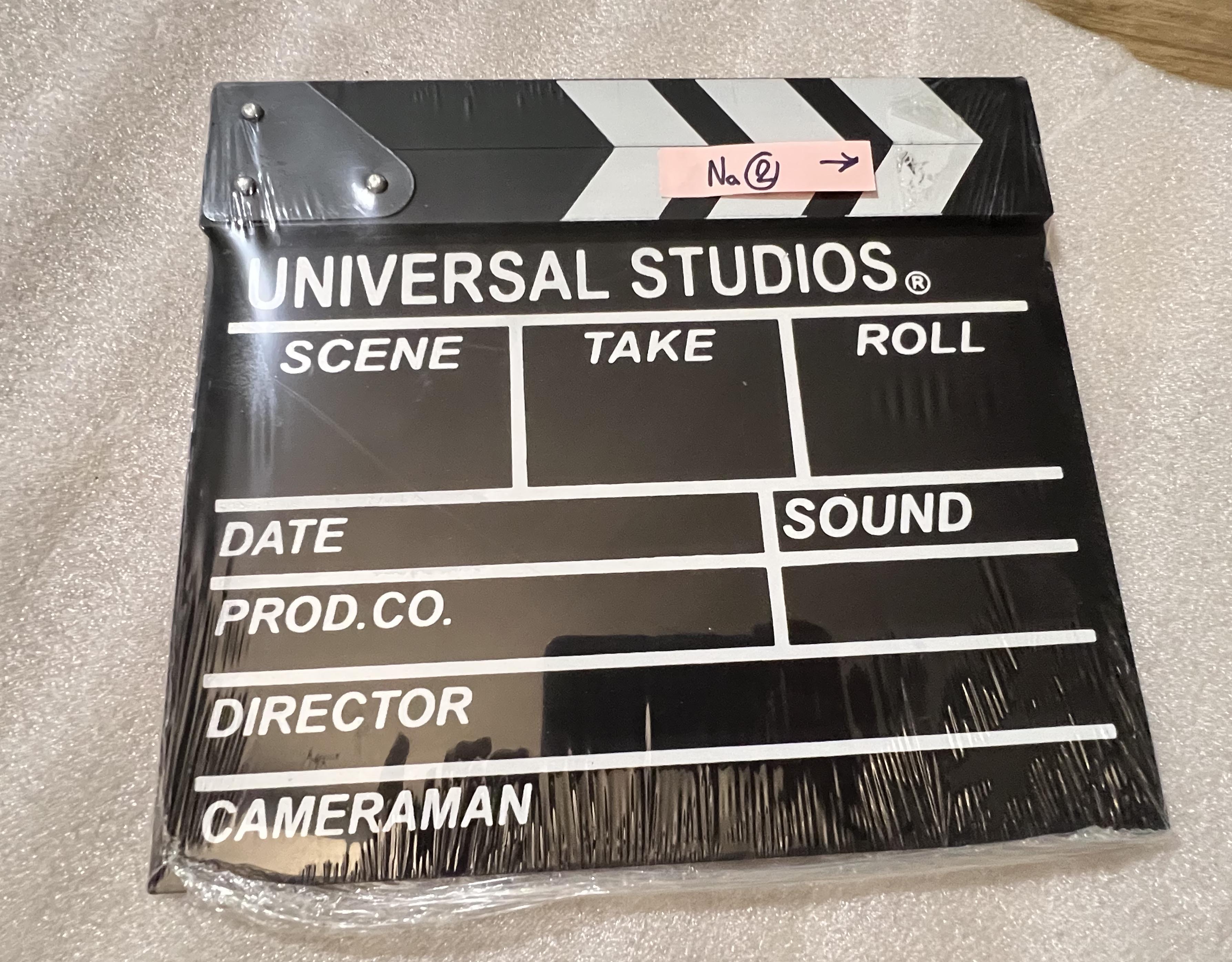 สเลท ฟิล์ม slate film (Clapboard) สีดำ ขนาด 27x30 cm. ***เป็นสินค้ามีตำหนิ***