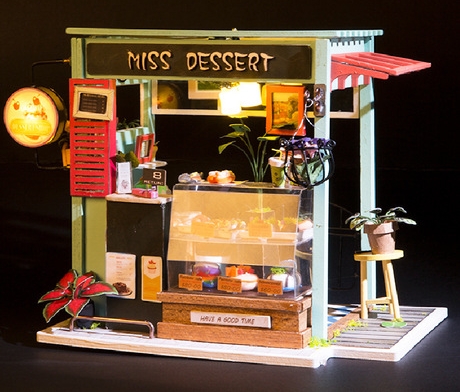 โมเดลจำลองร้านคาเฟ่รุ่นMiss dessert สำหรับนักสะสมและนักประดิษฐ์เพื่อมอบของขวัญในโอกาสพิเศษ