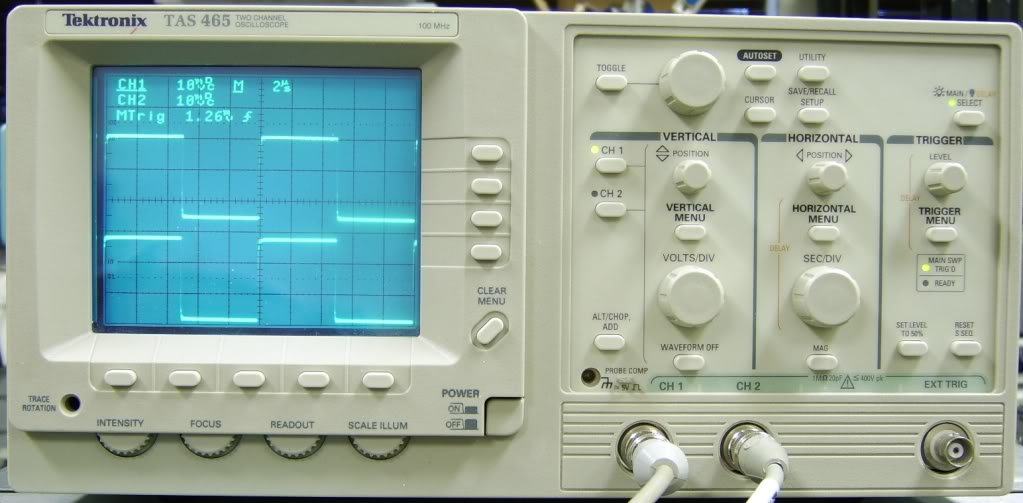 Ossilloscope Tektronix TAS 465 100Mhz