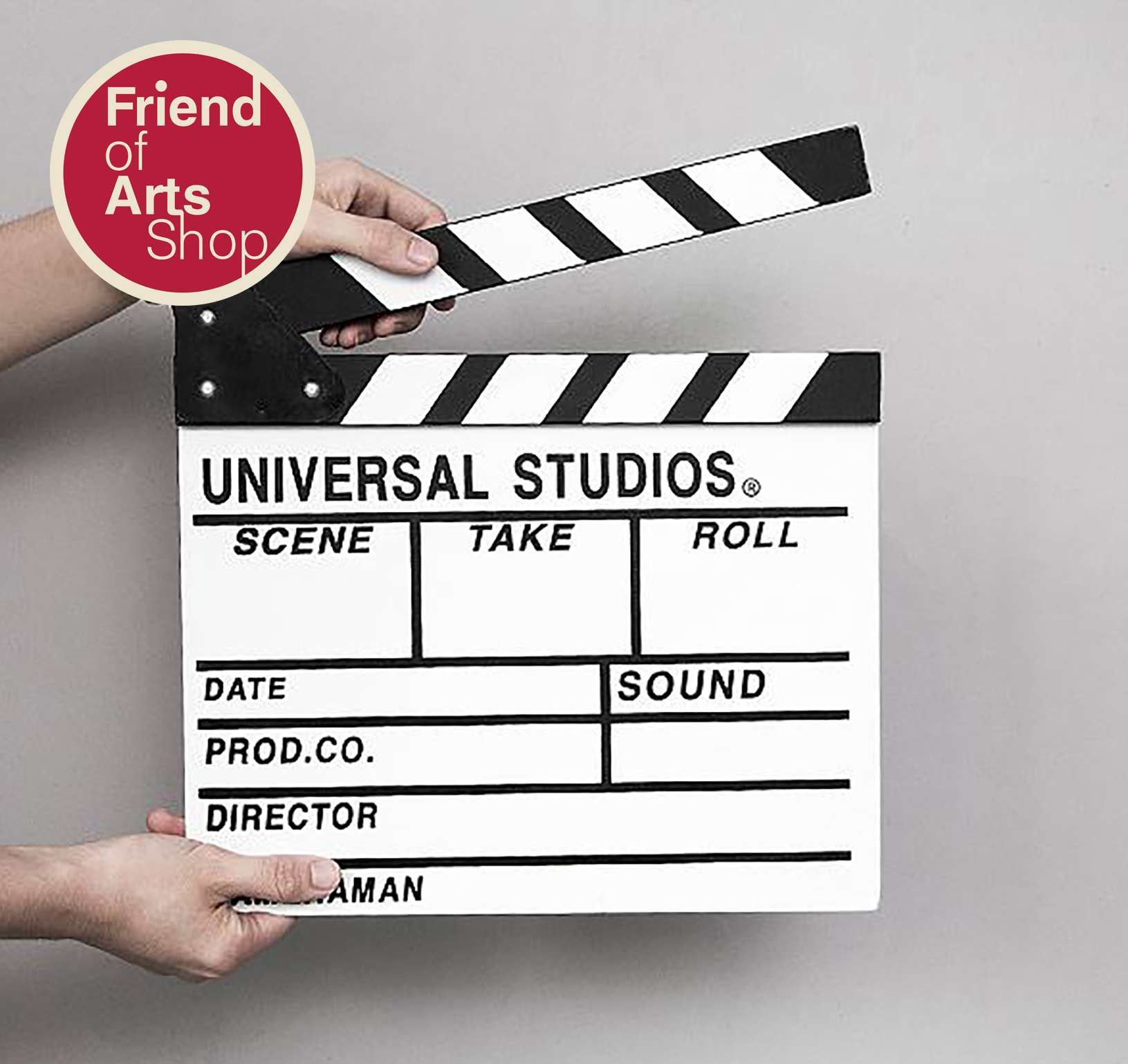 สเลทฟิล์ม slate film (Clapboard) สีดำ และสีขาว ขนาด 27x30 cm. ทำจากไม้ใช้ในงานถ่ายทำได้จริง ใช้เป็นของขวัญวันเกิด รับปริญญา ของที่ระลึก พร๊อพถ่ายภาพ ตกแต่งบ้าน