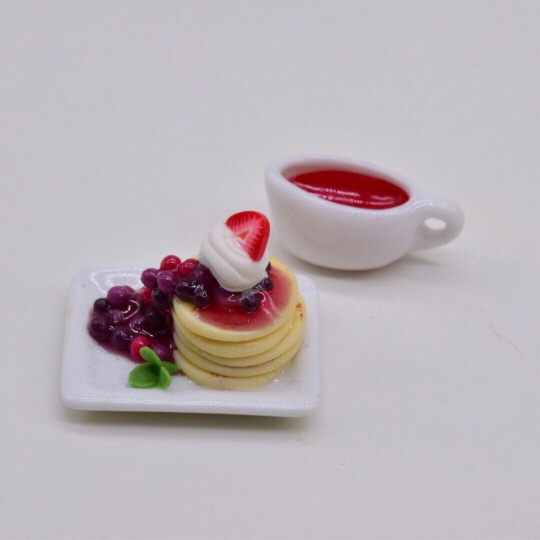 Miniature Dessert on plate ceramic
