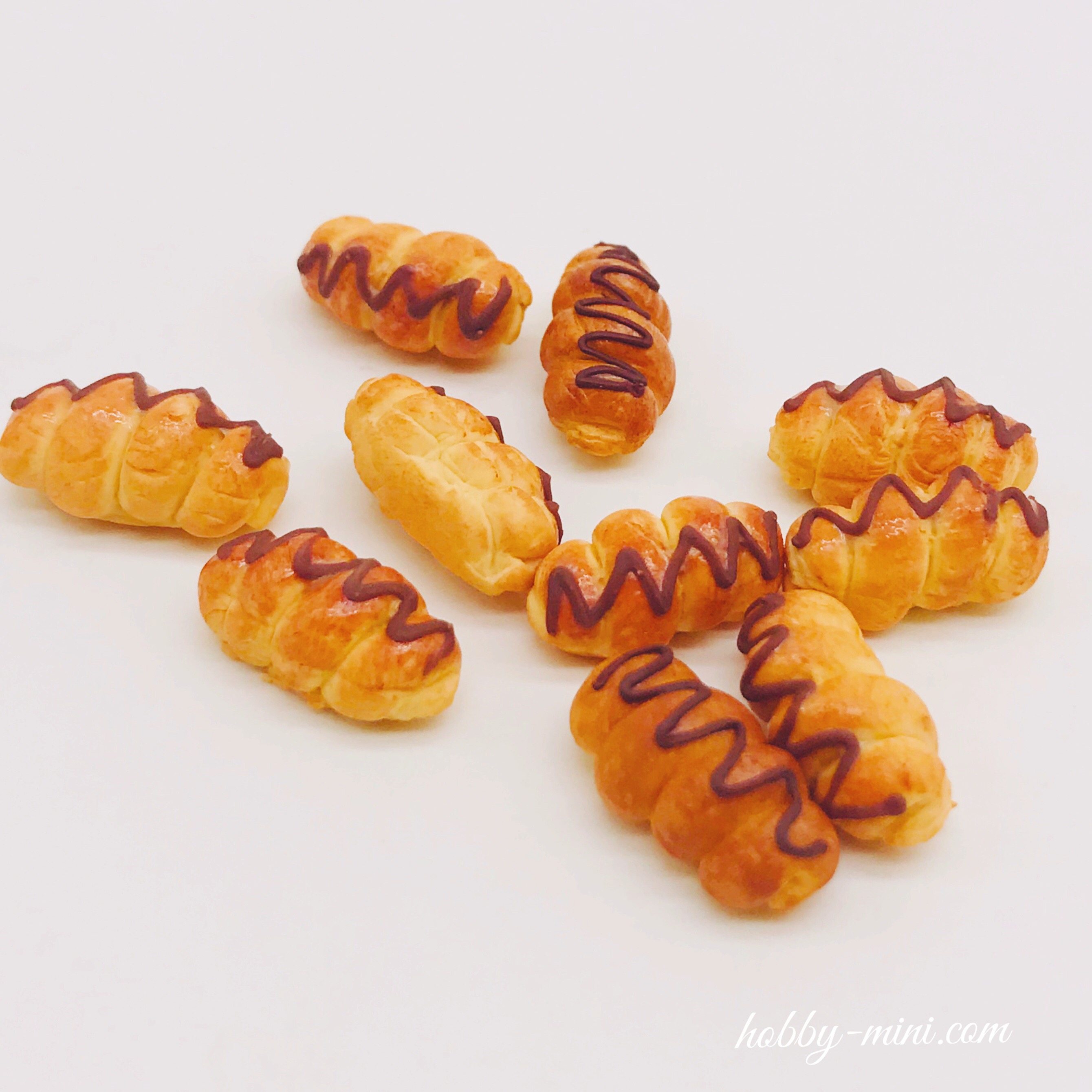 ขนมปังจิ๋ว 10 ชิ้น/ชุด
