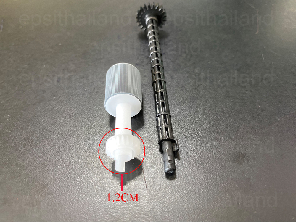 HP CE841-60112-1 แกนเฟืองพร้อมลูกยางดึงกระดาษฝาด้านบนชุดต้น PICKUP ROLLER AND GEAR SHAFT TOP COVER, ADF FOR HP M1139/M1210/M1212/M1216/M1214/M1216/M1217/M1219/M127/M128/M177 500 กรัม