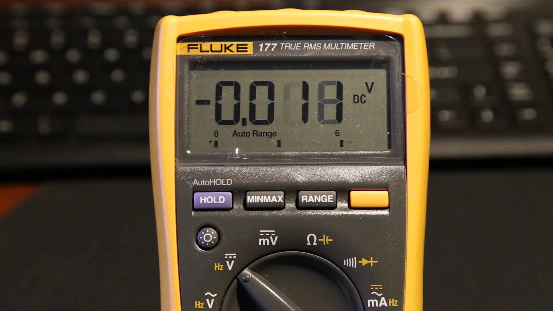 มัลติมิเตอร์ FLUKE 177 (USA)