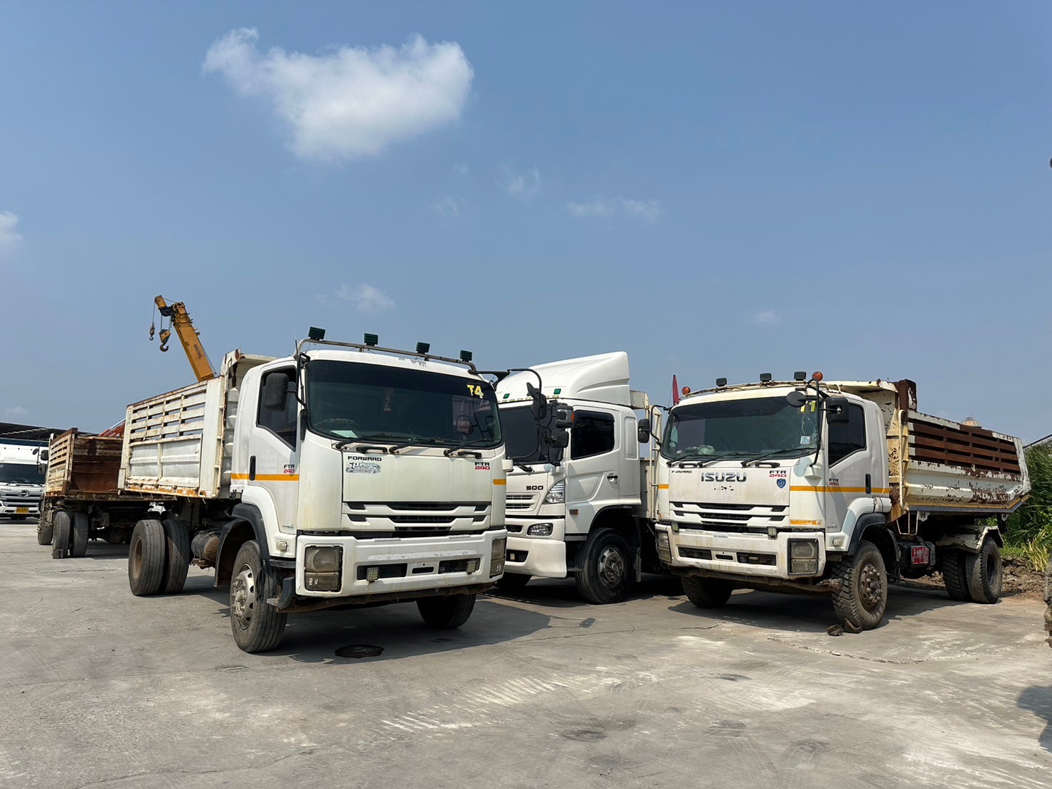 6ล้อดั้ม อีซูซุ FTR 240 ปี60-61ล้อ10น็อต มี3คัน ตัด850,000 คัน C
