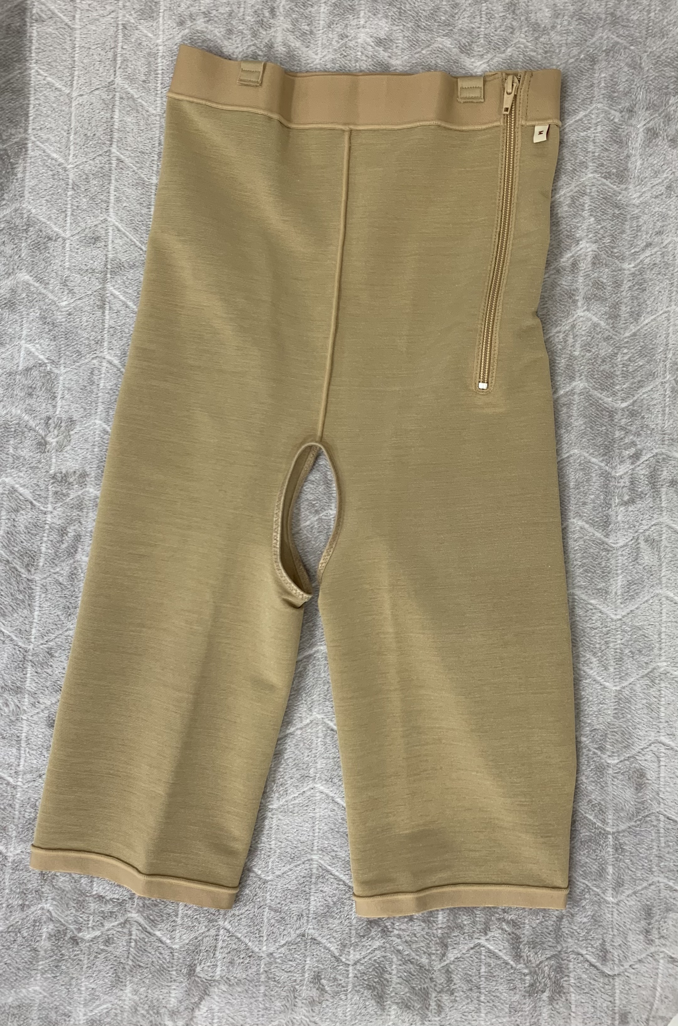 ชุดกระชับสัดส่วน กระชับใต้ราวนมถึงสะโพกช่วงล่างและต้นขาบน Code:332