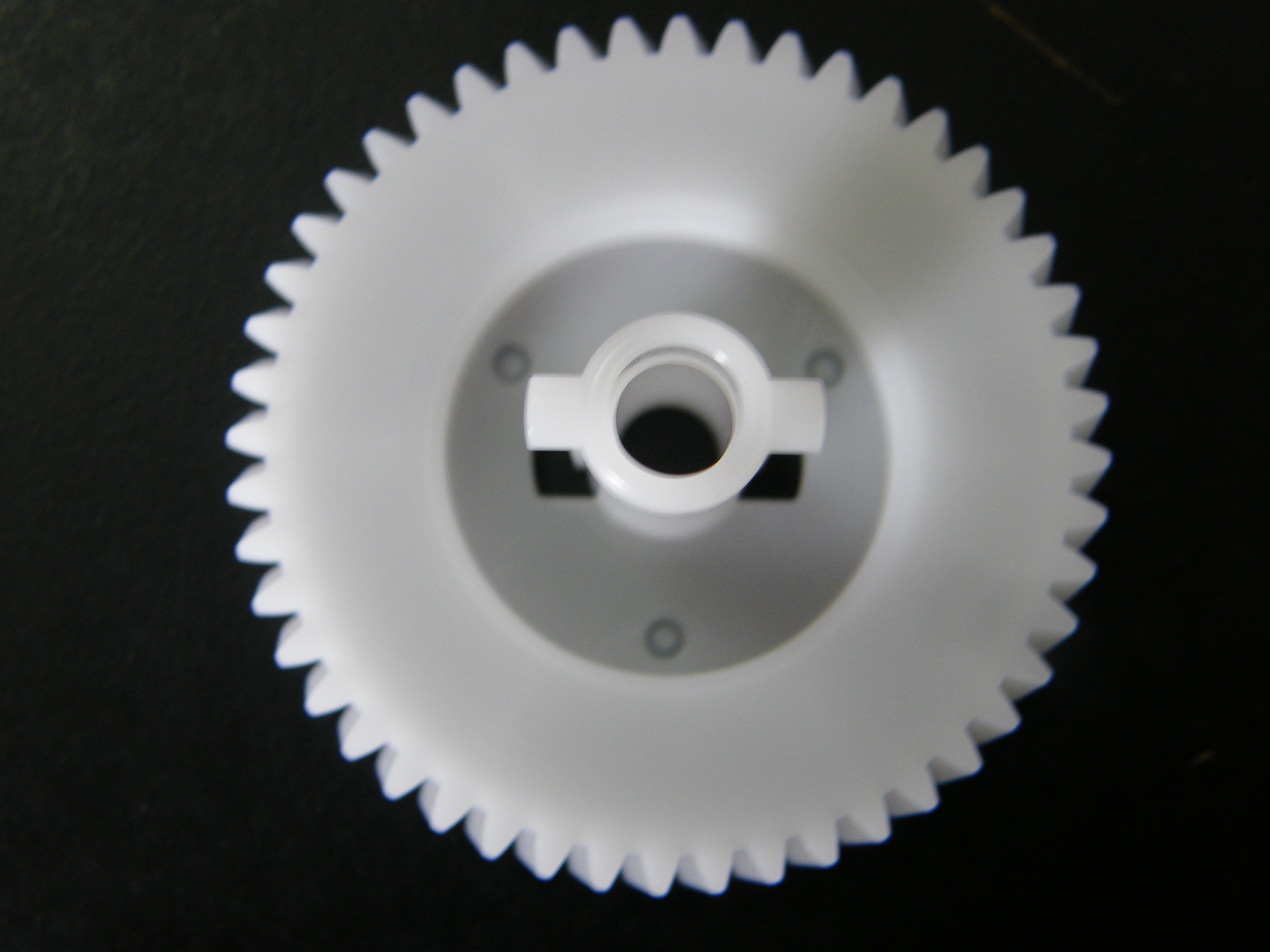 LU2067001 เฟืองขับตลับหมึก DEV GEAR JOINT/53R FOR BROTHER HL-2140/2150/2170 500 กรัม