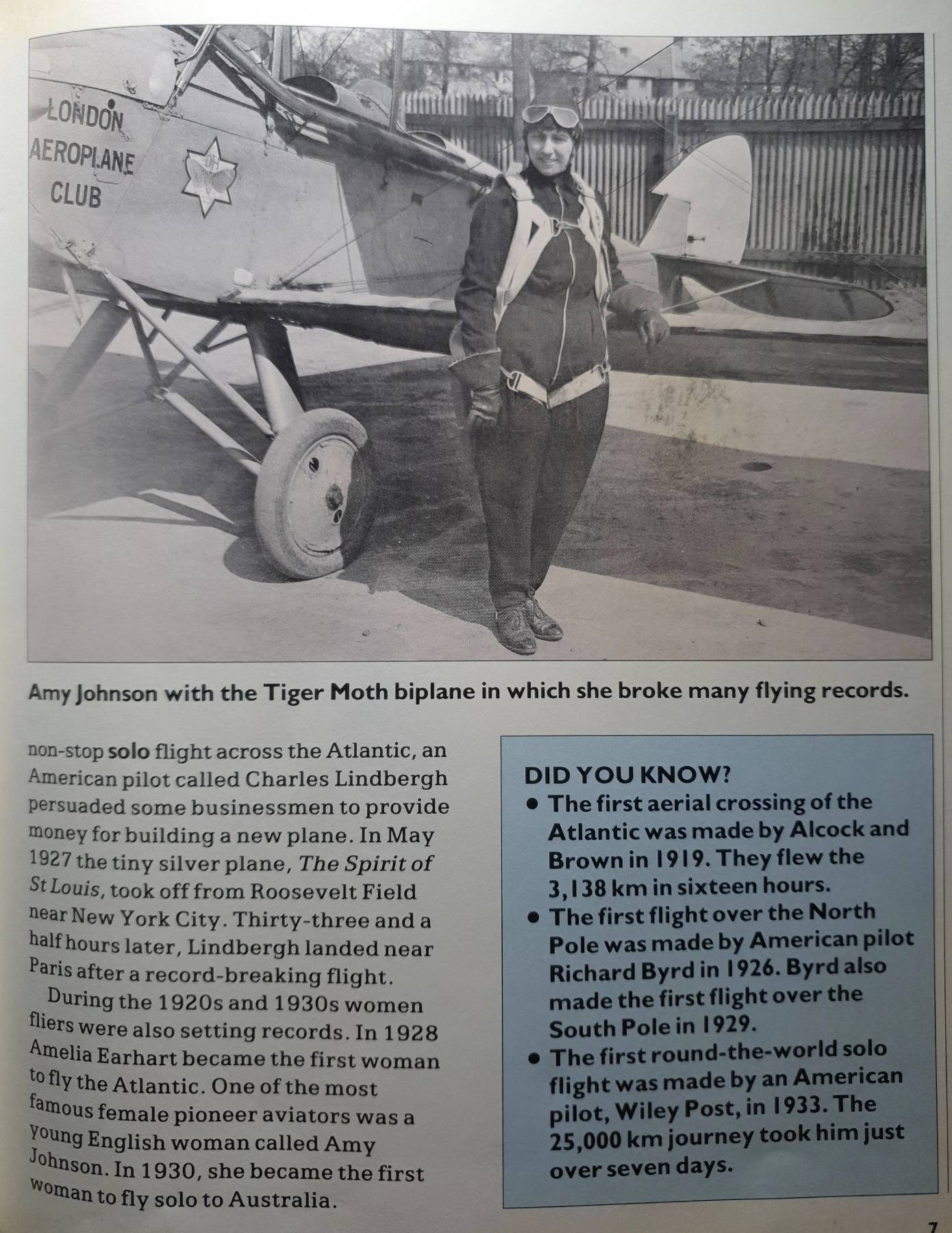 Air travel (The World on the Move) by Wood, Tim