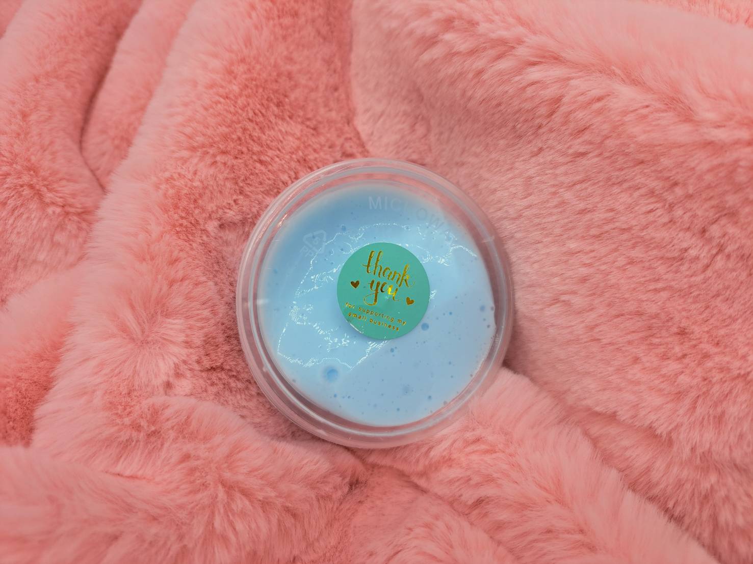 สไลม์สีฟ้าพาสเทลสำหรับเล่นเหมาะกับเด็กรุ่นใหม่ที่ชอบฝึกกล้ามเนื้อมือ,ฝึกพัฒนาการของน้องๆหนูๆเพื่อให้ความสนุกสนานสร้างสรรค์ความคิด