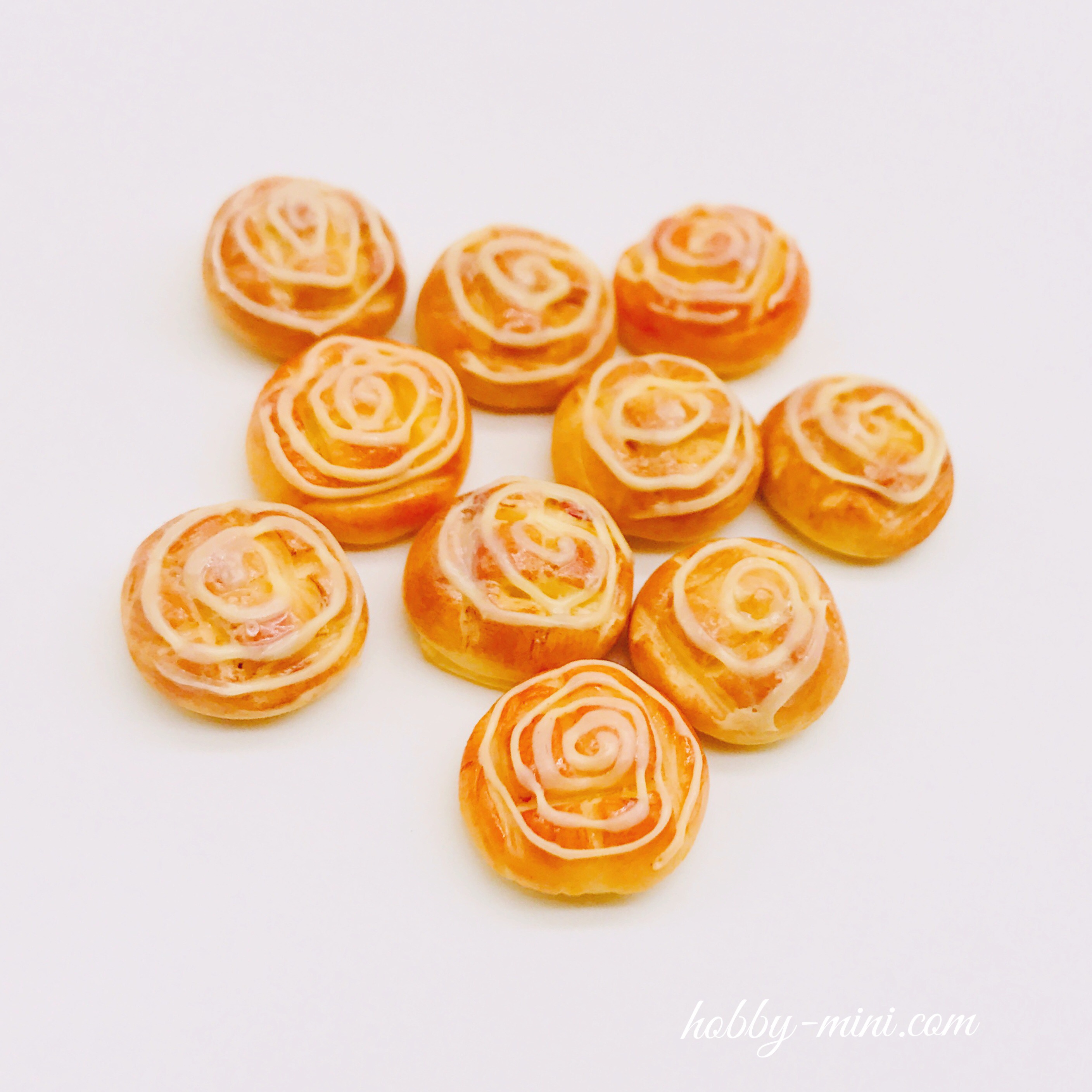 ขนมปังจิ๋ว 10 ชิ้น/ชุด