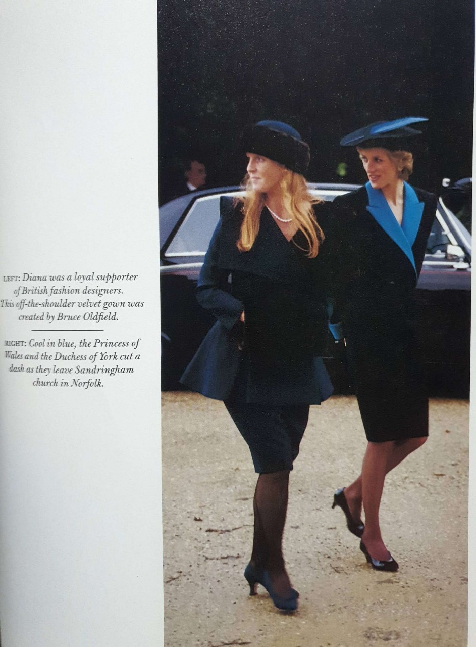 DIANA PRINCESS OF WALES : A TRIBUTE IN PHOTOGRAPHS