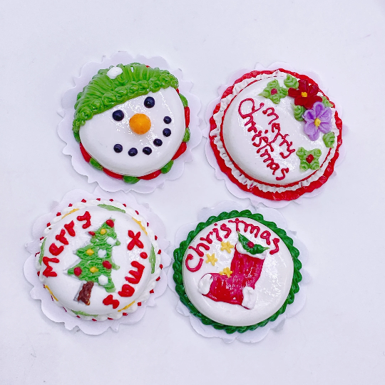4 pieces Miniature Chrismas Cake size 1:12 made clay polymer