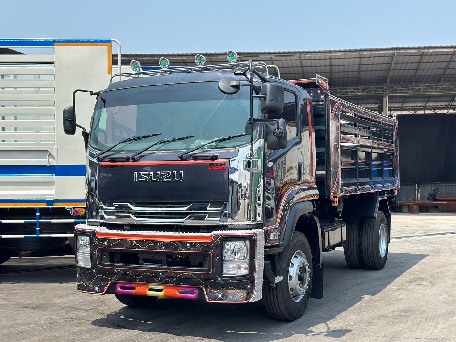 6ล้อดั้ม อีซูซุISUZU FTR 240แรงปี60-61ล้อ10น็อต มี3คันตามสภาพ850,000-เก็บงาน ยางใหม่1.15ล.