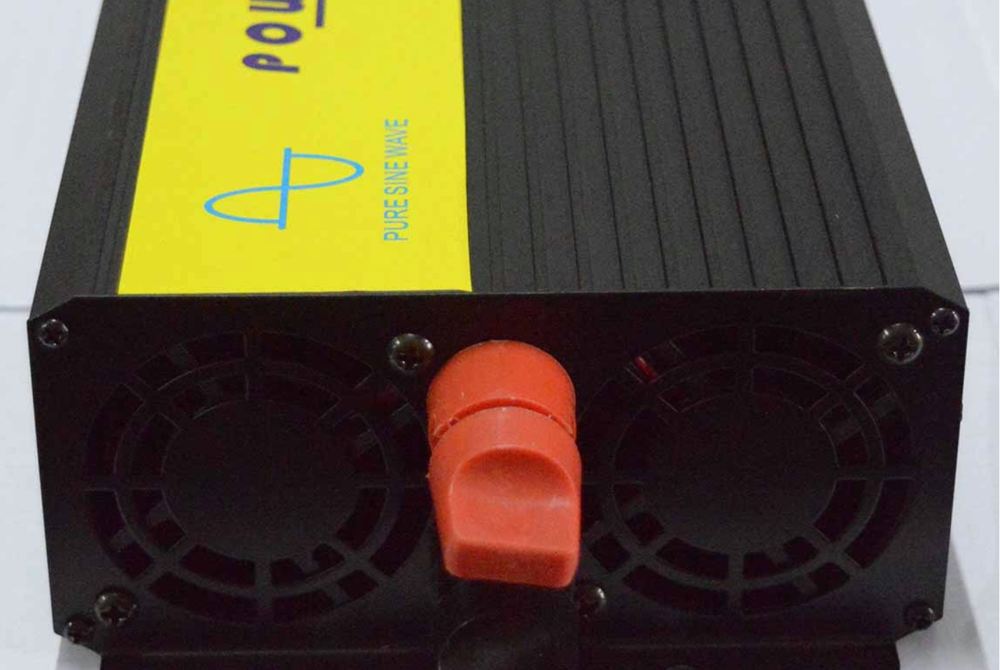 7.อินเวอร์เตอร์ 12v-24v 2000w NC (NC-2000-S)PURE SINE WAVE