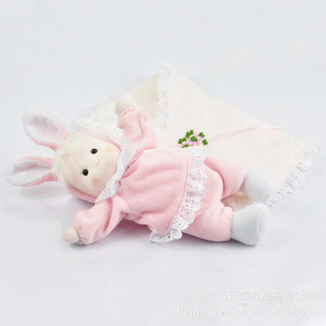 ตุ๊กตากระต่ายกล่อมนอนแบบไขลานมาพร้อมเสียงดนตรีสีชมพูเหมาะสำหรับเป็นของขวัญในโอกาสต่างๆ