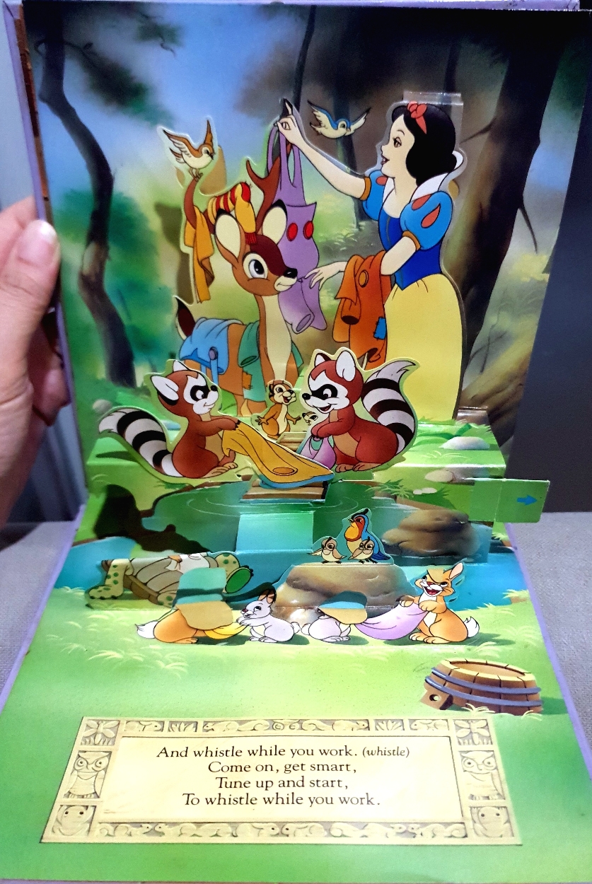 Snow White and Seven Dwarfs: Whistle While You Work