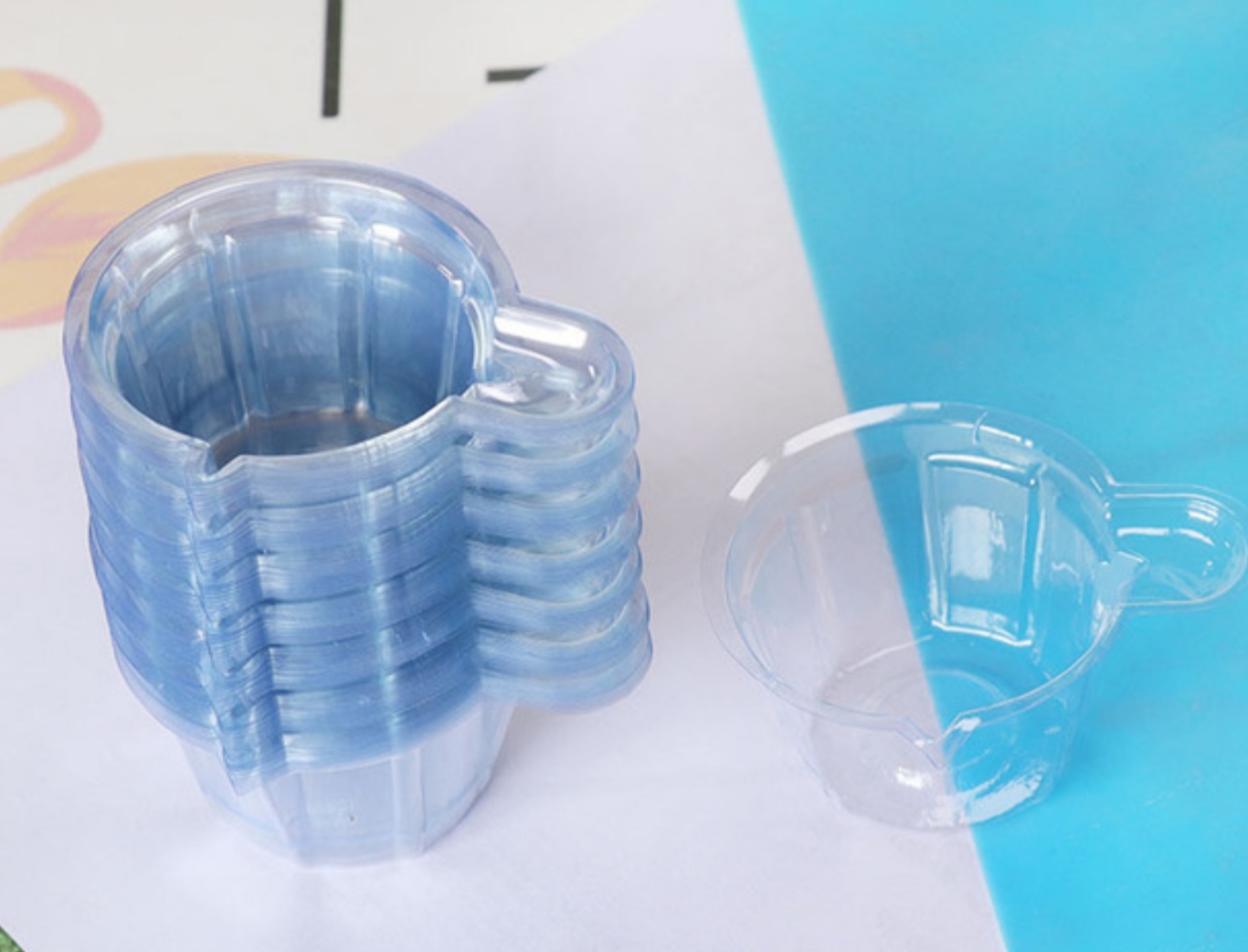 ถ้วยพลาสติกใสสำหรับใส่งานเรซิ่นเหมาะสำหรับนักประดิษฐ์ดินปั้นจิ๋ว,เรซิ่นจำลอง,งานสีถ้วยใส่เรซิ่น