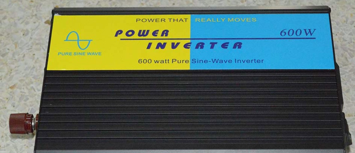 2.อินเวอร์เตอร์ 12v-24v 600w ZB (ZB-600-S)PURE SINE WAVE