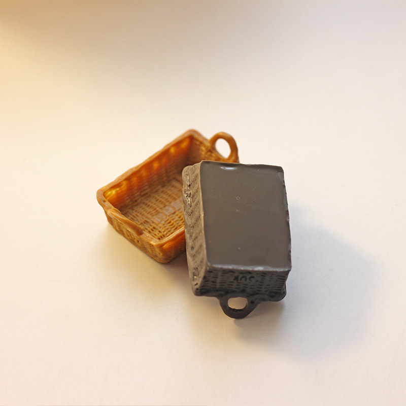 ตะกร้าจิ๋วจำลองสำหรับใส่ขนมปังจิ๋วจากดินปั้นอาหารจำลอง1:12 อุปกรณ์เสริมบ้านเด็กของเล่นรุ่นจิ๋ว ob11 สร้างสรรค์ตะกร้าเก็บของตกแต่งจำลองมินิตะกร้า