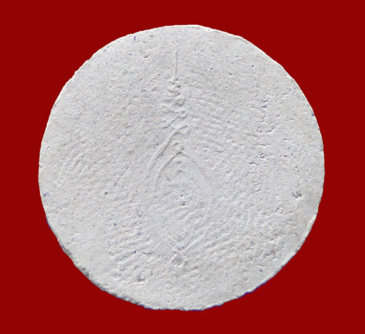 (5) พระจันลอย รุ่นแรก ปี 2507 หลังยันต์เฑาะว์ เนื้อผงพุทธคุณ