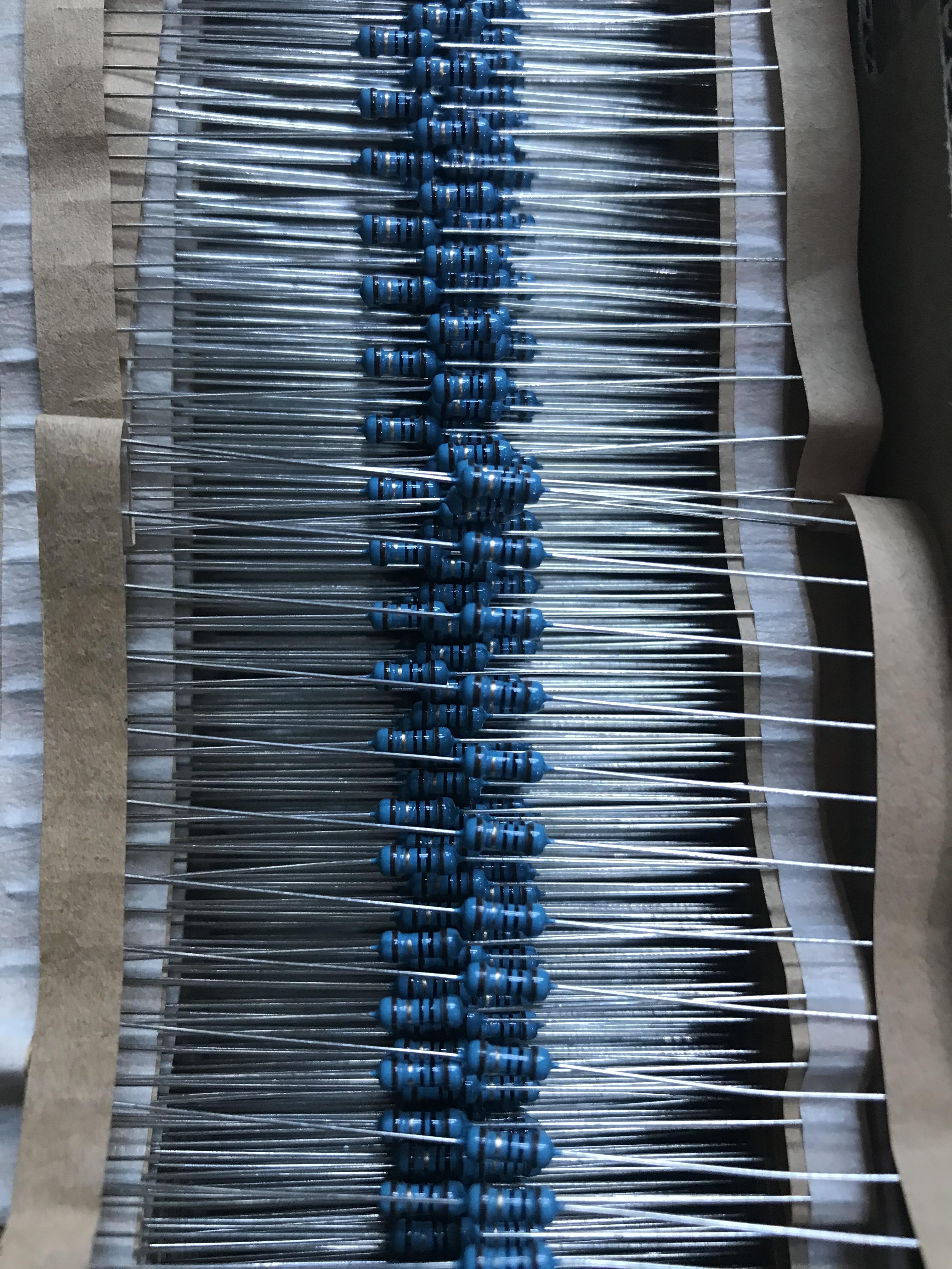 10R 1/4W 金属膜Metal Film 1% (1ชุดมี100ตัว)