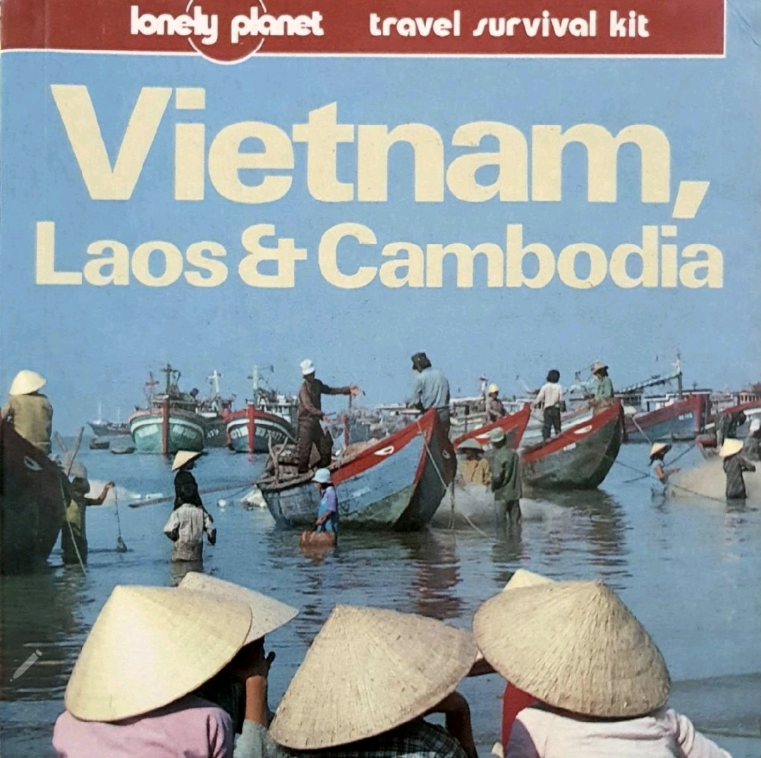 Vietnam, Laos and Cambodia: A Travel Survival Kit Lonely Planet Vietnam : tik26