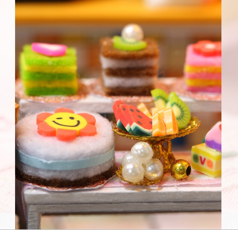 โมเดลจำลองร้านขายขนมเค๊กรุ่นใหม่ปี 2021ในสไตล์เบเกอรี่คลาสสิคสำหรับนักสะสมและนักDIY