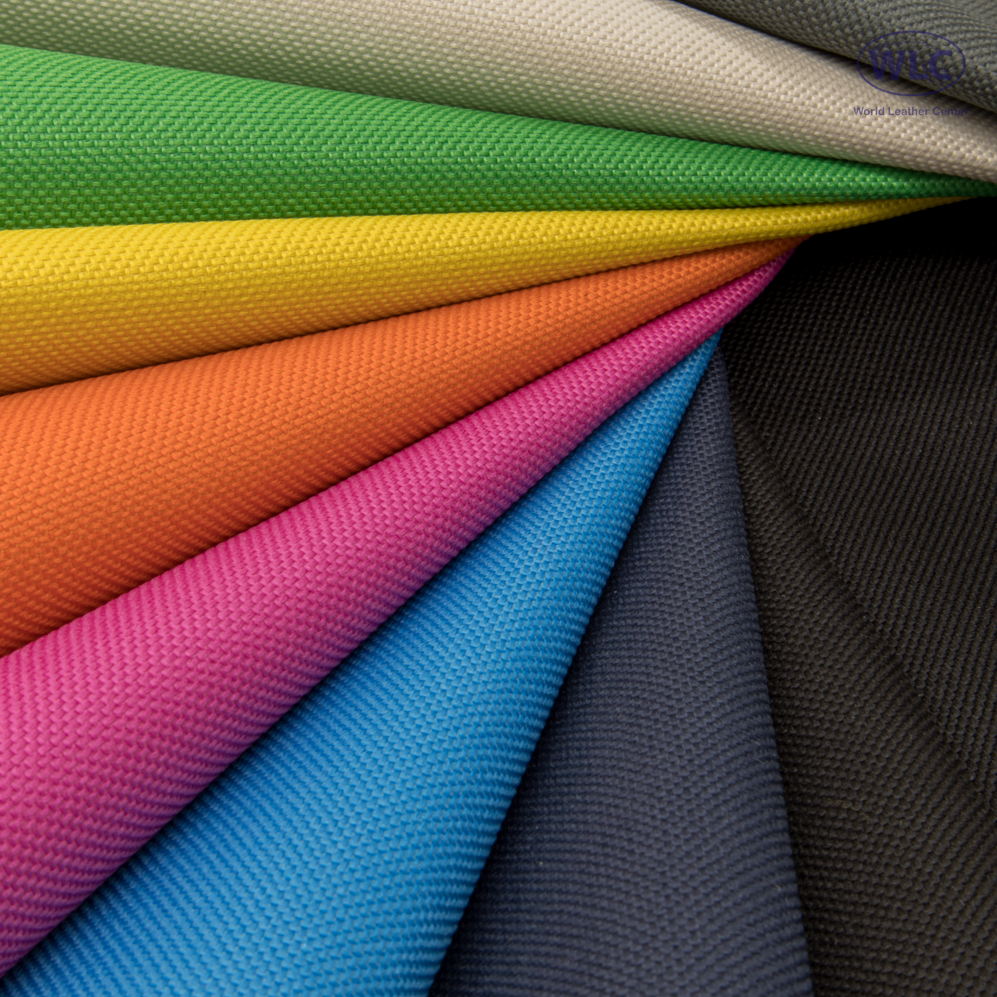 ผ้าร่ม 600D/PVC (หลังเรียบ)