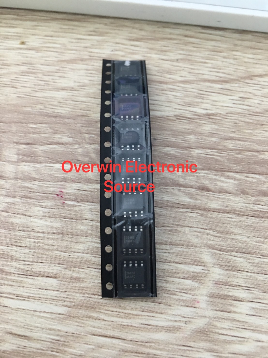 UC2845B / SOT-8