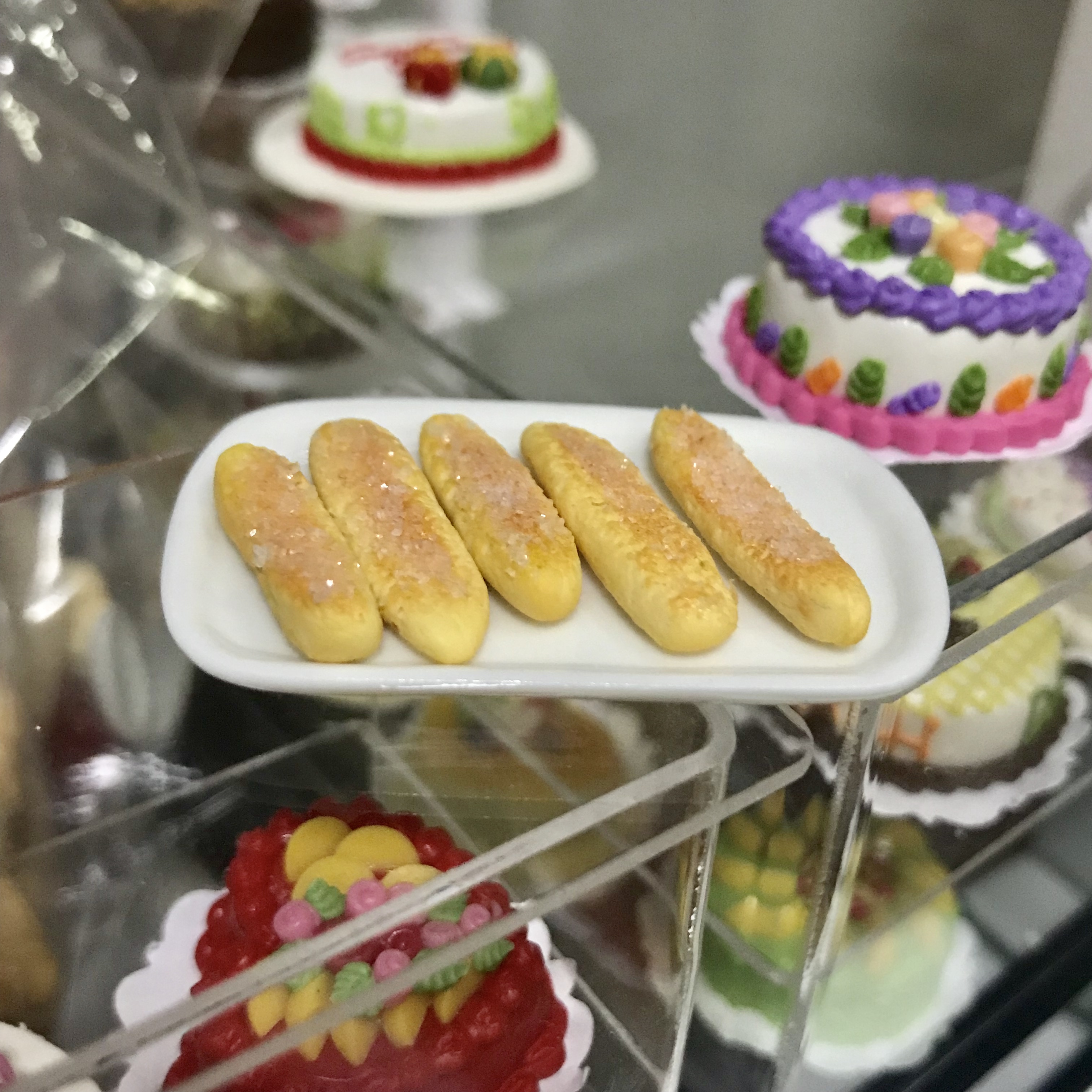 ขนมปังจิ๋ว 10 ชิ้น/ชุด